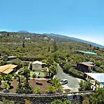Casa Romeo Mit Kaminofen Und Sonnenterrasse By Interhome Vakantiehuis Guía de Isora