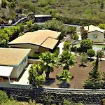 Casa Romeo Mit Kaminofen Und Sonnenterrasse By Interhome
