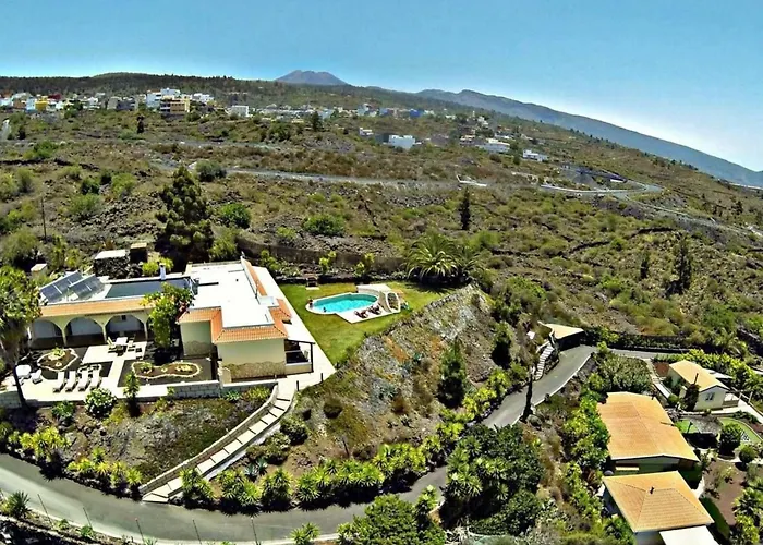 Casa Romeo Mit Kaminofen Und Sonnenterrasse By Interhome *